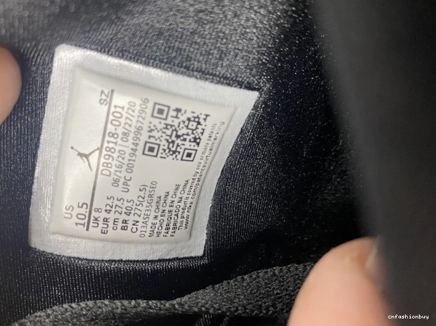 Retro Black Jordan (W) Triple 6 SD DB9818-001 0824